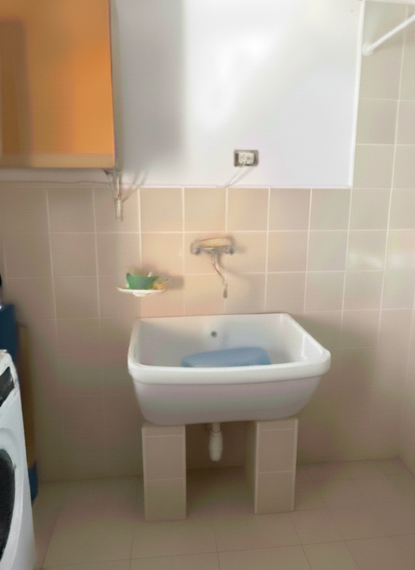 Pegolotte di Cona (VE): Porzione di casa in contesto bifamiliare, sviluppata su 2 piani, con area...