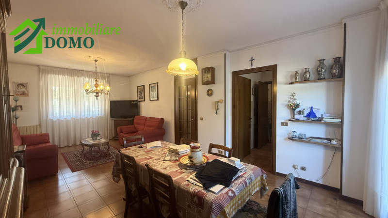 Breganze: casa a schiera centrale disposta su due livelli fuori terra e uno interrato €210.000 in...