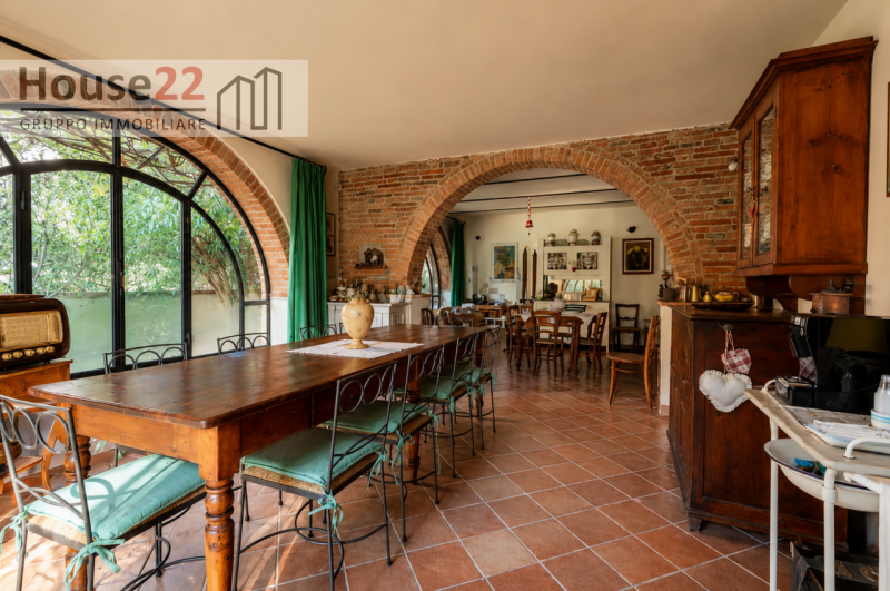 AREZZO - TOSCANA. Splendido ANTICO CASALE sapientemente ristrutturato, con una superficie totale ...
