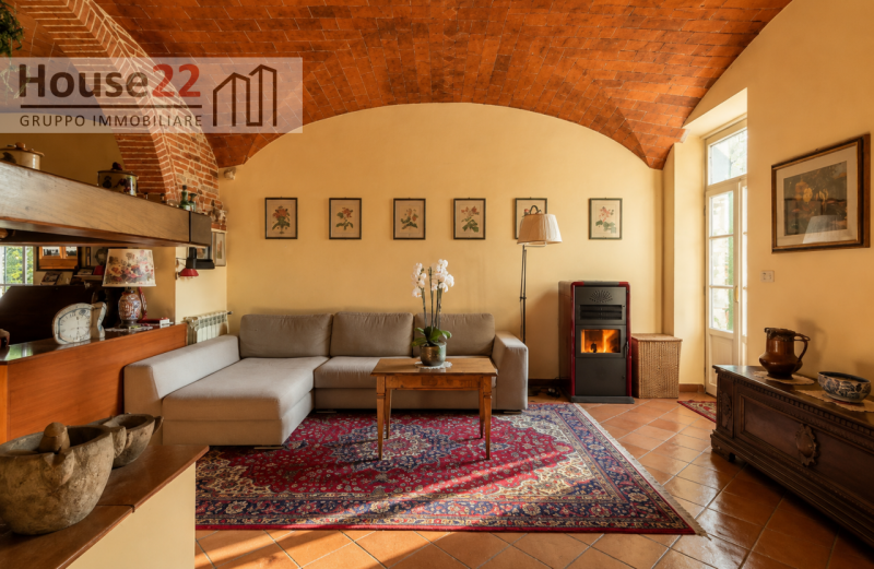 AREZZO - TOSCANA. Splendido ANTICO CASALE sapientemente ristrutturato, con una superficie totale ...