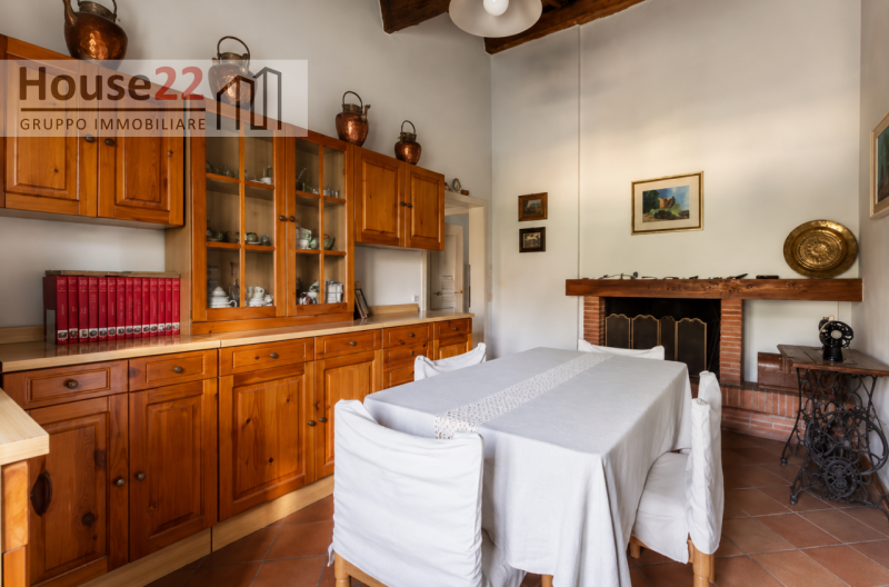 AREZZO - TOSCANA. Splendido ANTICO CASALE sapientemente ristrutturato, con una superficie totale ...