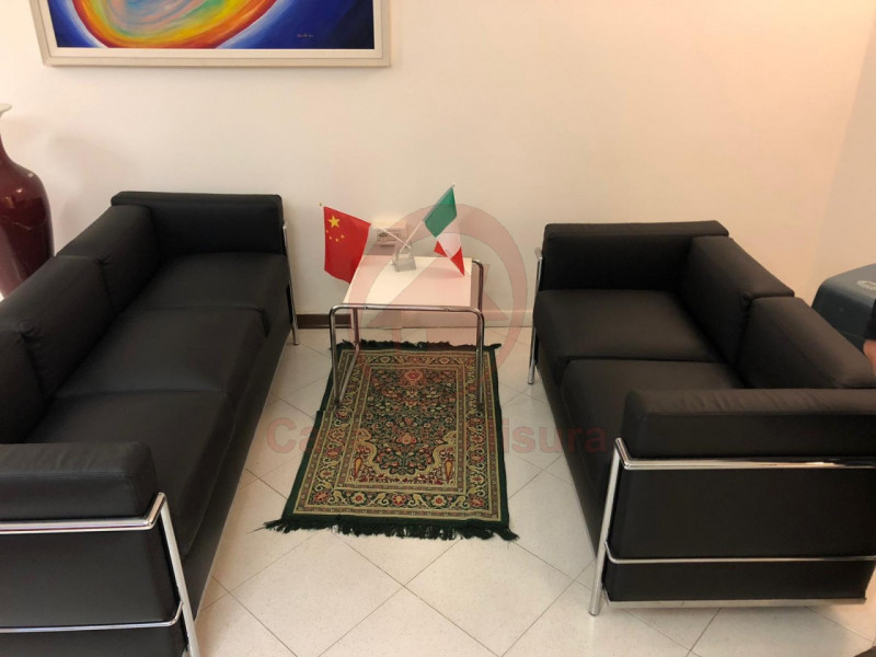 TEOLO - FERIOLE RIF. C120: Casa su Misura ha il piacere di proporVi ampio e luminoso ufficio fron...