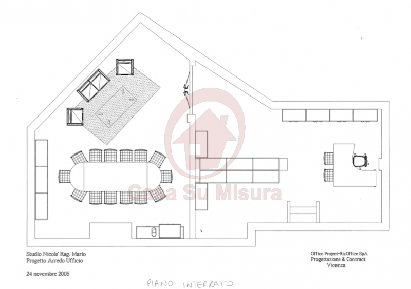 TEOLO - FERIOLE RIF. C120: Casa su Misura ha il piacere di proporVi ampio e luminoso ufficio fron...