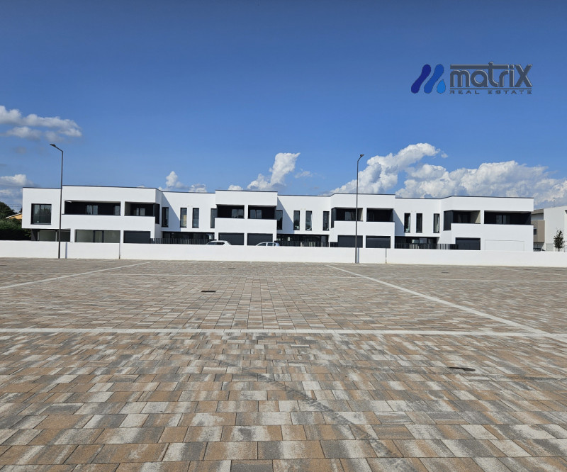 Villa Vigonovo €. 300.000 
Fotovoltaico 6 Kw con inverte, mq.140  calpestabili  Cl A4

"Residenze...