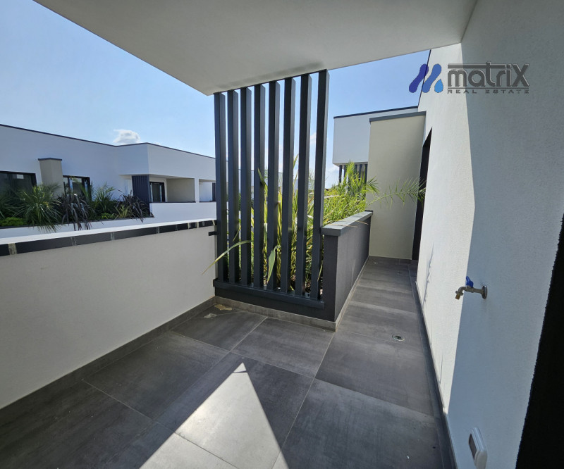 Villa Vigonovo €. 300.000 
Fotovoltaico 6 Kw con inverte, mq.140  calpestabili  Cl A4

"Residenze...