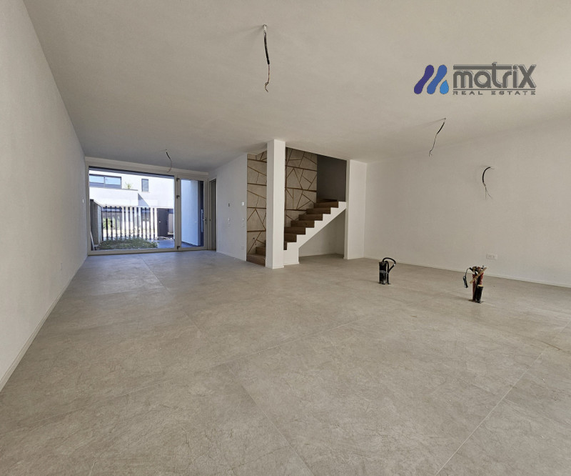 Villa Vigonovo €. 300.000 
Fotovoltaico 6 Kw con inverte, mq.140  calpestabili  Cl A4

"Residenze...