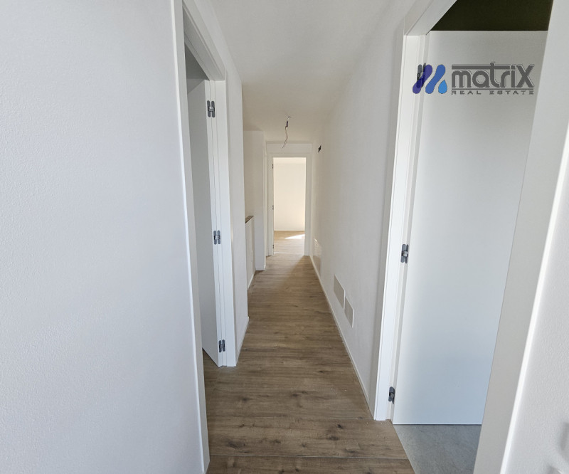 Villa Vigonovo €. 300.000 
Fotovoltaico 6 Kw con inverte, mq.140  calpestabili  Cl A4

"Residenze...