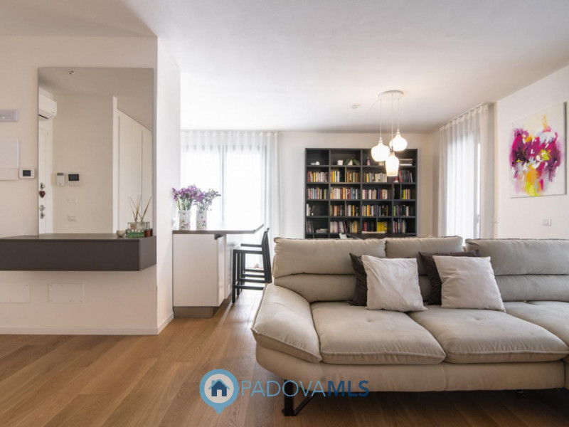 Immobile in esclusiva al Gruppo Padova MLS
Ponte San Nicolò - Voltabarozzo: Appartamento al secon...