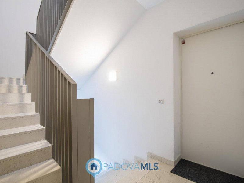 Immobile in esclusiva al Gruppo Padova MLS
Ponte San Nicolò - Voltabarozzo: Appartamento al secon...