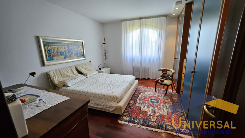 LOREGGIA – In zona tranquilla e a pochi minuti dal centro paese, proponiamo in vendita Villa sing...