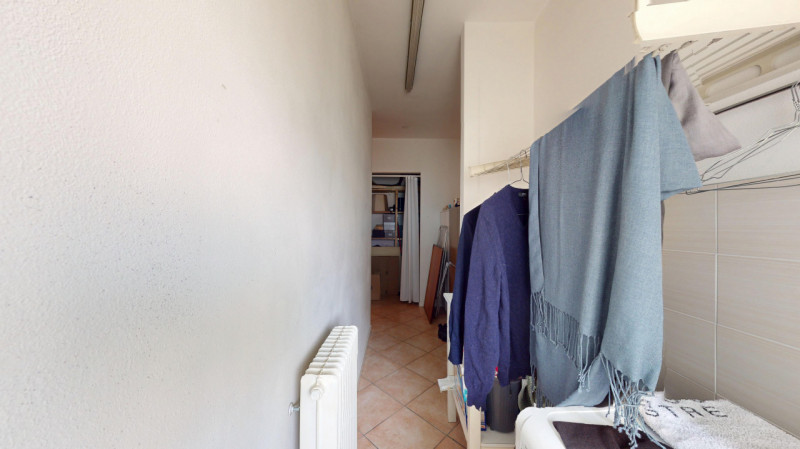 UBICAZIONE E CONTESTO
Nel quartiere San Felice, in una posizione comoda e ben servita, proponiamo...