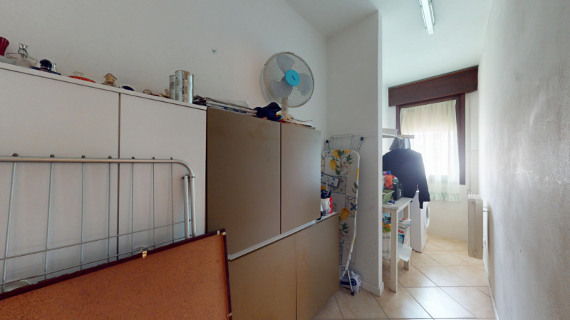 UBICAZIONE E CONTESTO
Nel quartiere San Felice, in una posizione comoda e ben servita, proponiamo...