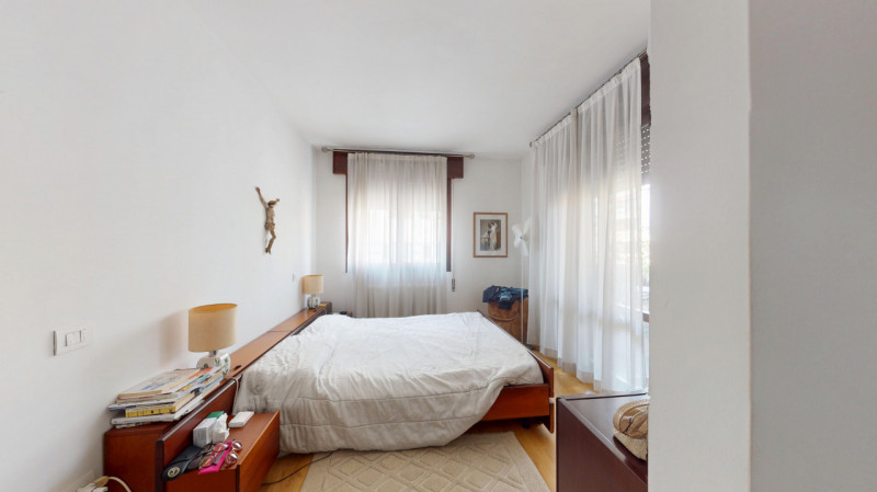 UBICAZIONE E CONTESTO
Nel quartiere San Felice, in una posizione comoda e ben servita, proponiamo...