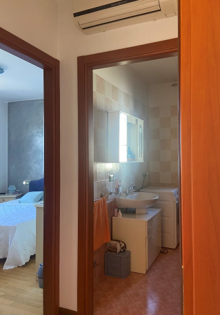 Rif. A.A.244-25

Vendita all'asta - appartamento al 1° piano con garage in data 16 giugno 2026

D...