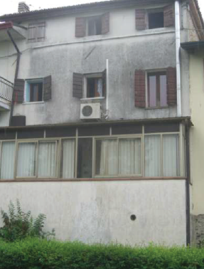 Rif. A.A.971-241

Vendita all'asta - abitazione unifamiliare su 4 livelli in data 16 giugno 2026
...