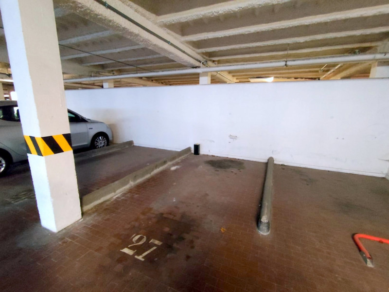 AMPIO 2 CAMERE ZONA PALESTRO €.215.000 - rif.LM013

Proponiamo un ampio e luminoso appartamento d...