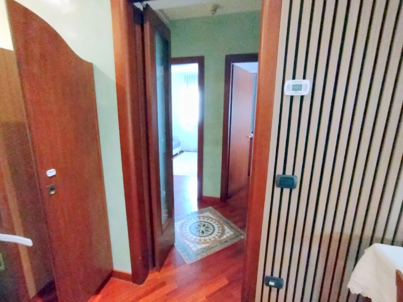 ELEGANTE APPARTAMENTO 2 CAMERE ARREDATO CON AMPIO GIARDINO ABANO TERME €.270.000 - rif.CL539

Pro...