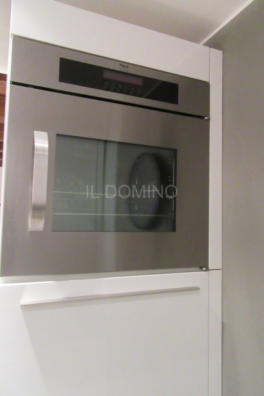 Appartamento bilocale completamente ristrutturato nuovo, posto al piano 1° di una palazzina signo...