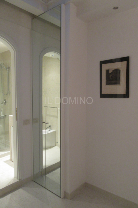 Appartamento bilocale completamente ristrutturato nuovo, posto al piano 1° di una palazzina signo...