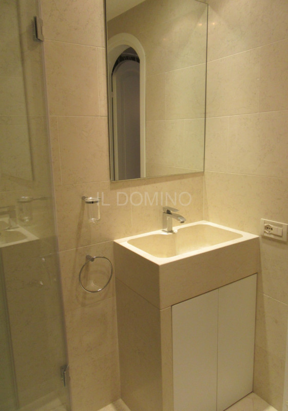 Appartamento bilocale completamente ristrutturato nuovo, posto al piano 1° di una palazzina signo...