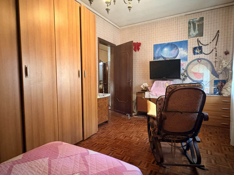 Proponiamo in vendita una splendida villa contemporanea situata nella ricercata zona di Mellaredo...