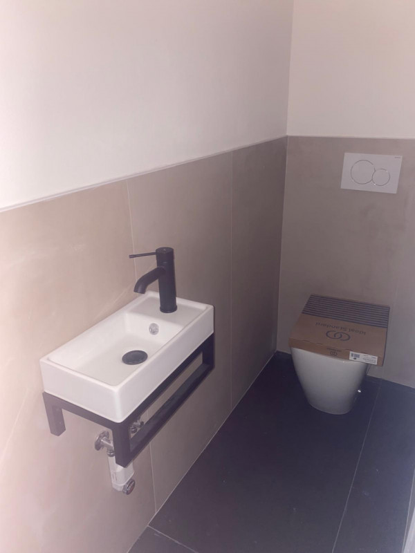 Centro Storico di Piove di Sacco, su palazzetto completamente ristrutturato, proponiamo in locazi...