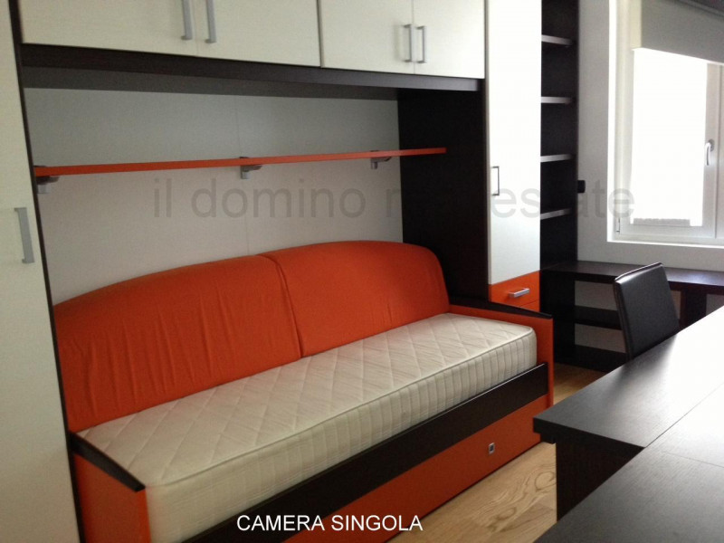 Splendido appartamento trilocale situato nel centro storico di Padova, vicino a Piazza Insurrezio...