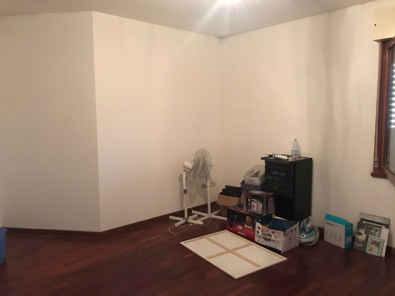 RUBANO-In centro al paese e comodo a tutti i servizi principali della zona e in prossimità della ...