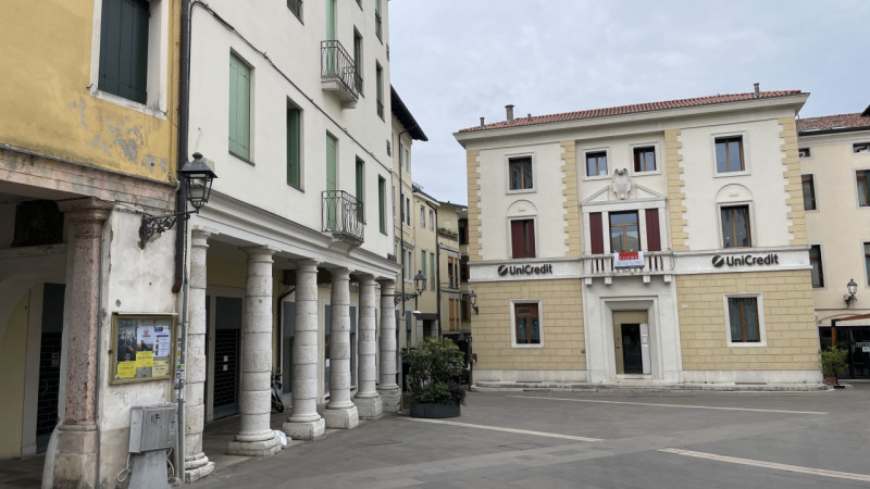 Rif. BD100 (per info 393 9878704 Daniel)

Scopri un'opportunità unica per il tuo business con que...