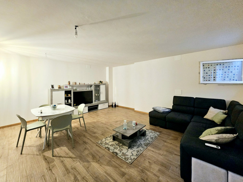 In vendita a Casalserugo, in una tranquilla zona residenziale immersa nel verde ma comoda ai prin...