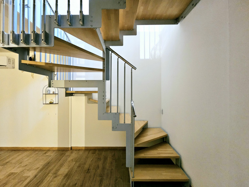 In vendita a Casalserugo, in una tranquilla zona residenziale immersa nel verde ma comoda ai prin...