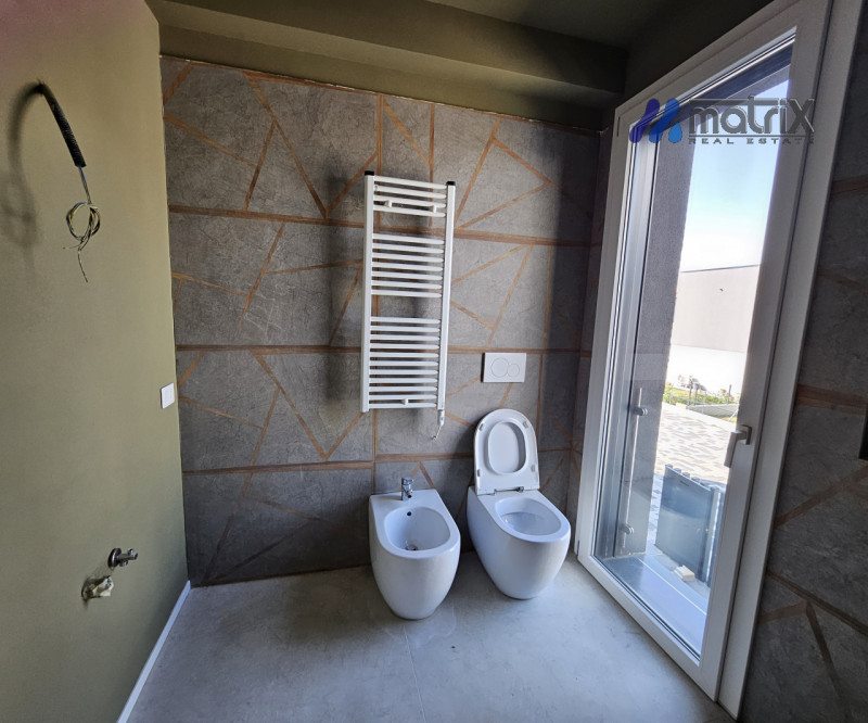 Villa 140 mq calpestabili Fotovoltaico 6 Kw con inverter Cl A4

A pochi Km dal centro di Sant'Ang...