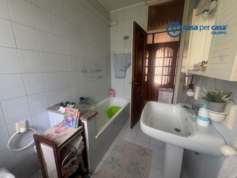 APPROVATO GRUPPO CASA PER CASA: VALUTATO, CONTROLLATO, GESTITO IN ESCLUSIVA!

ZONA:
L'abitazione ...