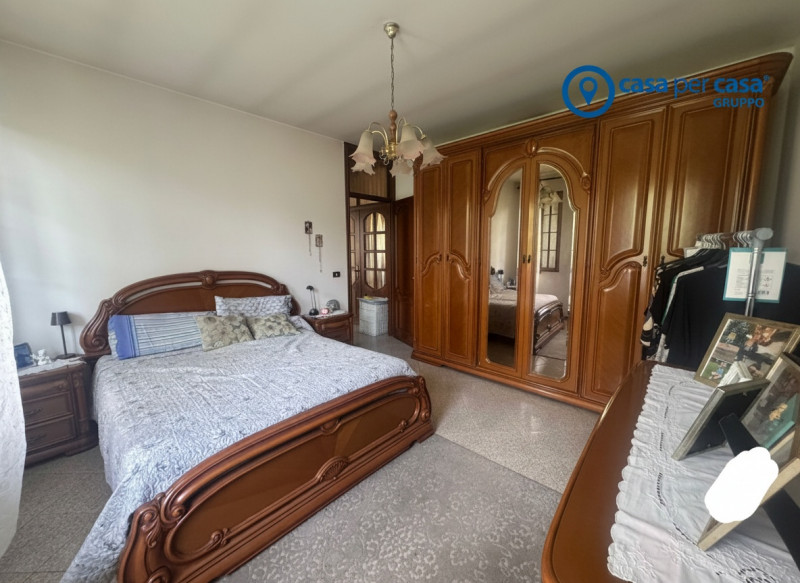 APPROVATO GRUPPO CASA PER CASA: VALUTATO, CONTROLLATO, GESTITO IN ESCLUSIVA!

ZONA:
L'abitazione ...