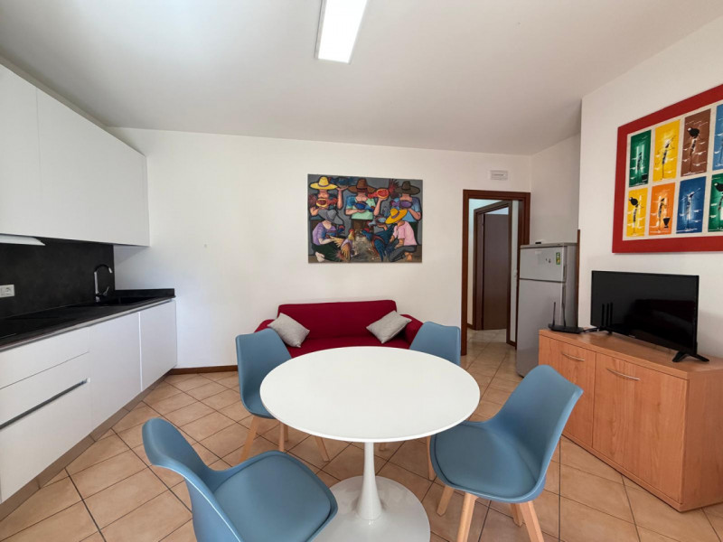 ODERZO - Treviso
Scopri questo splendido appartamento quadrilocale situato nella tranquilla zona ...