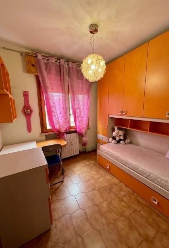 Scopri l'opportunità di vivere in un'incantevole abitazione situata nel pieno centro di Masi, in ...