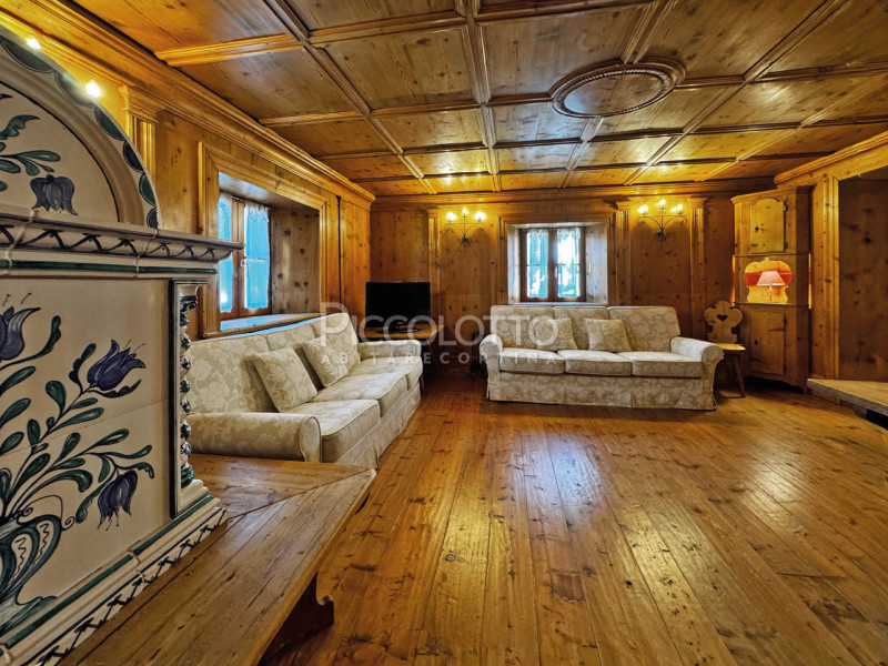 Rif. A2167 - Appartamento 2 camere - 2 bagni - vicino al centro - locazione annuale.

Cortina d'A...