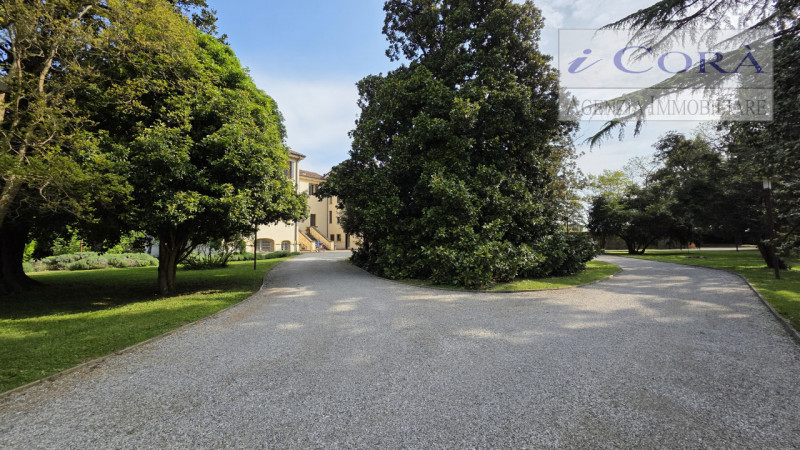 Montemerlo Cervarese vic. Teolo Bresseo - Appartamento Esclusivo su prestigiosa Villa Storica del...