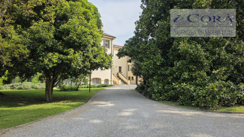 Montemerlo Cervarese vic. Teolo Bresseo - Appartamento Esclusivo su prestigiosa Villa Storica del...