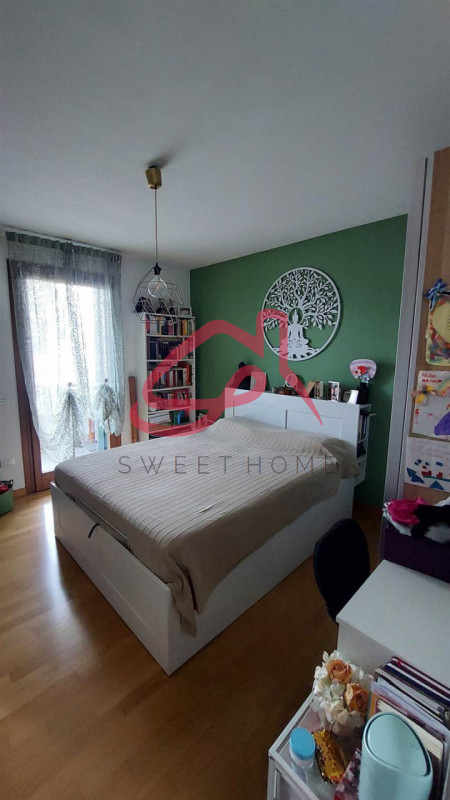 Padova (Mortise): in stabile con sole quattro unità e con spese condominiali irrisorie, appartame...