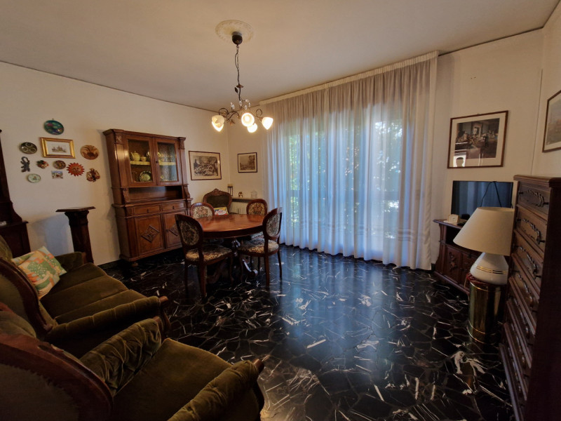 Quartiere San Bellino, in posizione tranquilla e servita proponiamo un interessante appartamento ...