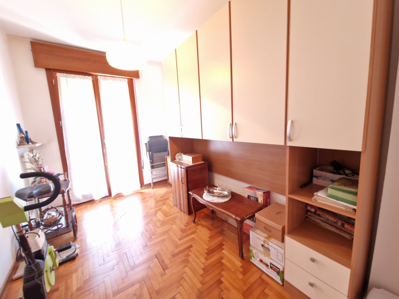 Quartiere San Bellino, in posizione tranquilla e servita proponiamo un interessante appartamento ...