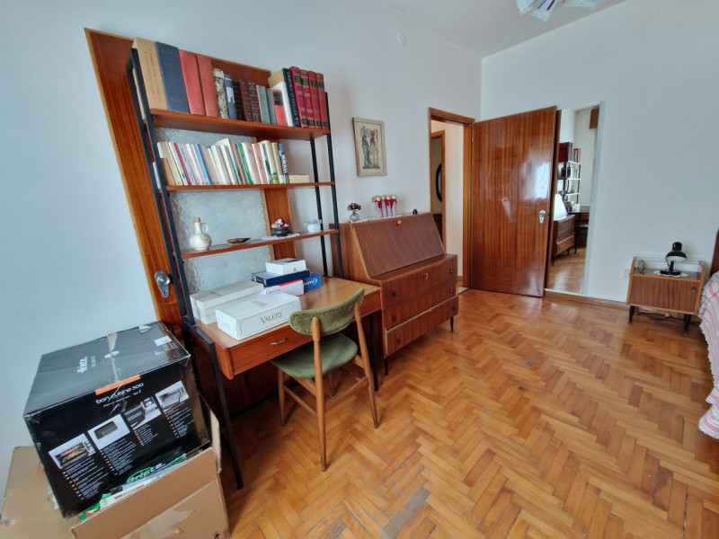 Quartiere San Bellino, in posizione tranquilla e servita proponiamo un interessante appartamento ...