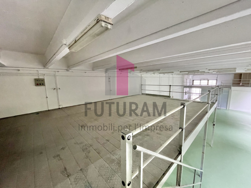 ALTAVILLA VICENTINA - 47FIL - PER INFO 0444/310220

Proponiamo in VENDITA un laboratorio  APPENA ...
