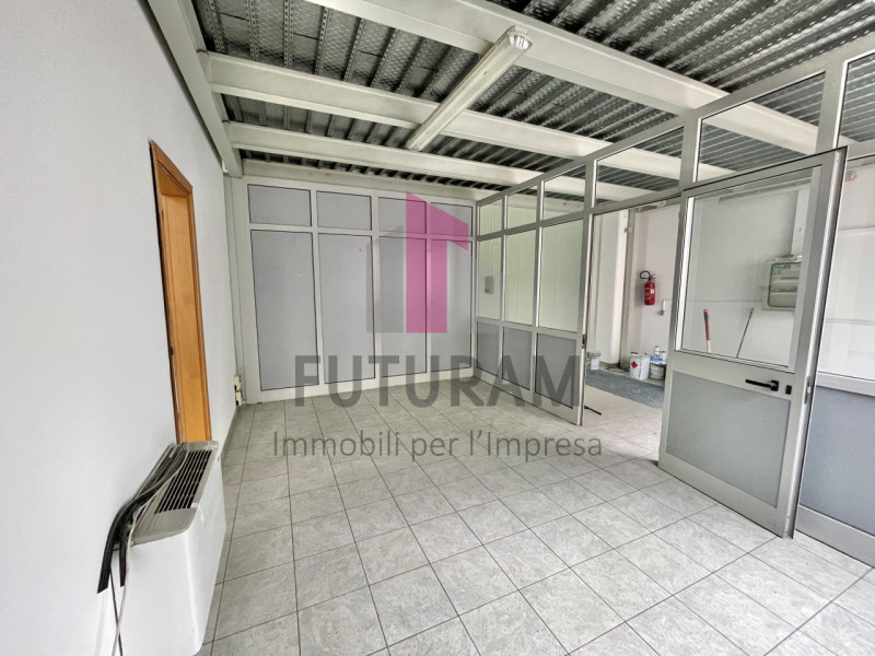 ALTAVILLA VICENTINA - 47FIL - PER INFO 0444/310220

Proponiamo in VENDITA un laboratorio  APPENA ...