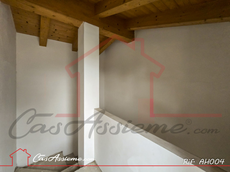 Rif. AH004
OCCASIONE IN CENTRO - CHIAVI IN MANO
Nel pieno centro di Castelfranco V.to, in zona pr...
