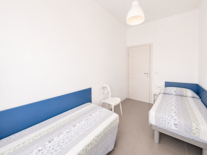 Scopri la tua nuova casa al mare! Situato nel cuore di Lignano Sabbiadoro, questo grazioso appart...