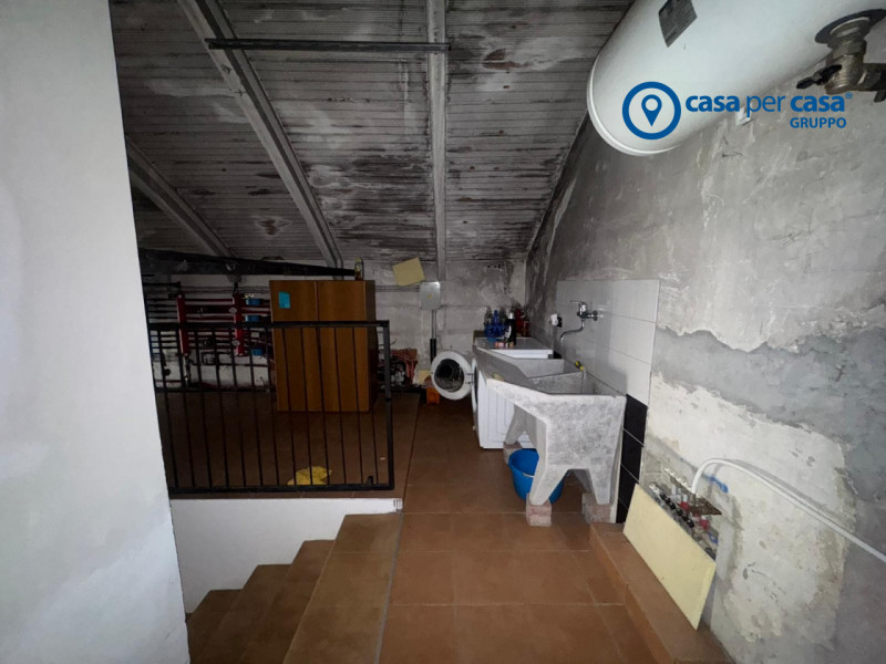 APPROVATO GRUPPO CASA PER CASA: VALUTATO, CONTROLLATO, GESTITO IN ESCLUSIVA!

ZONA:
L'immobile è ...