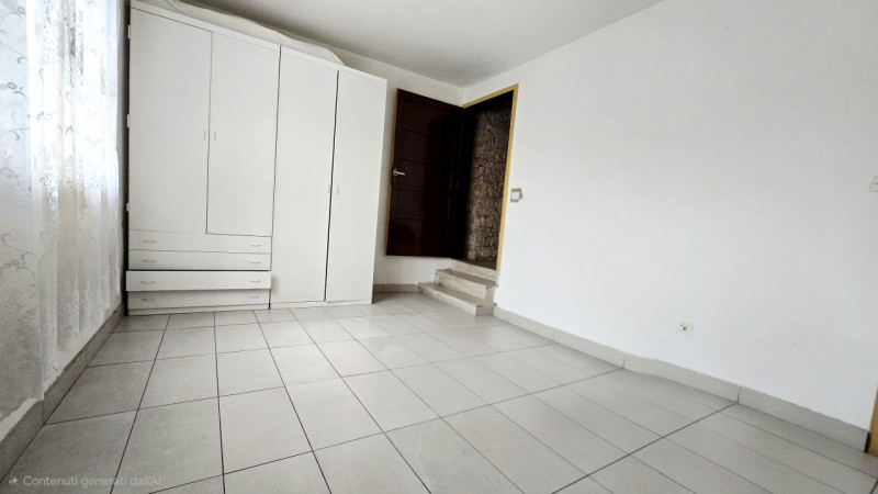 Rif. BIF57 - Proponiamo in vendita casa accostata su due livelli, inserita in una tranquilla cort...