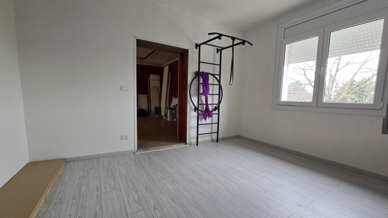 Rif. BIF57 - Proponiamo in vendita casa accostata su due livelli, inserita in una tranquilla cort...
